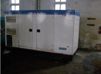 甘肃康明斯150kw大型柴油二手发电机组